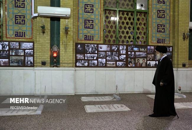 حضور رهبر معظم انقلاب اسلامی در مرقد مطهر امام و گلزار شهدا