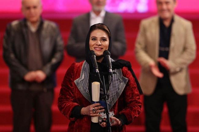 برندگان سیمرغ بلورین بهترین بازیگر نقش مکمل زن در ادوار جشنواره فیلم فجر