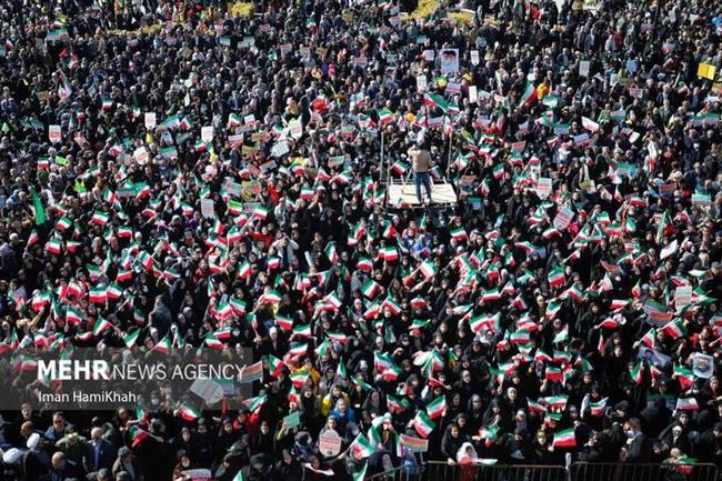 راهپیمایی 22 بهمن در همدان