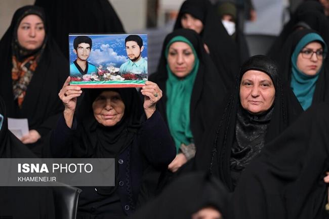 دیدار دست‌اندرکاران دومین کنگره 24 هزار شهید استان خوزستان با رهبر معظم انقلاب