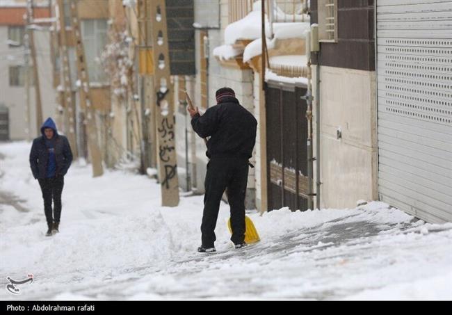 بارش برف در همدان