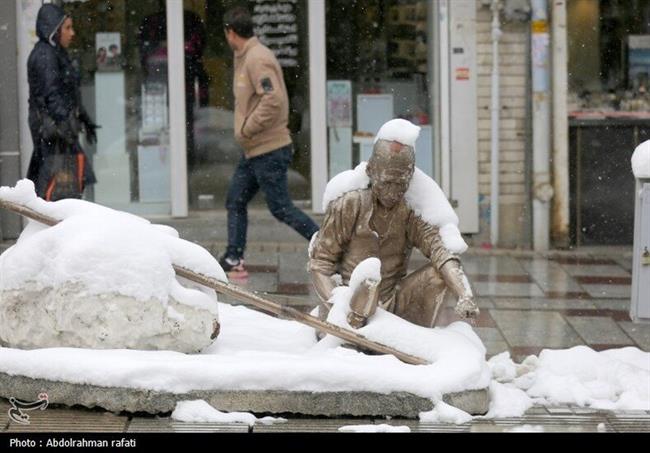 بارش برف در همدان