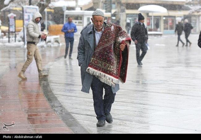 بارش برف در همدان