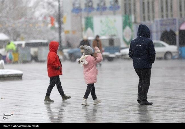 بارش برف در همدان