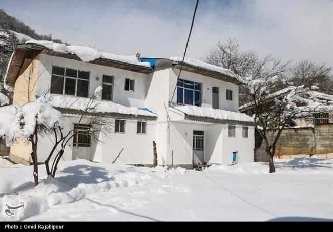 بارش برف در روستاهای اشکورات گیلان