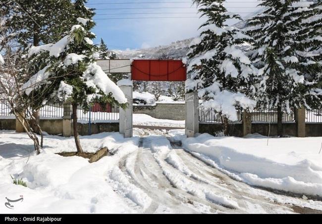 بارش برف در روستاهای اشکورات گیلان