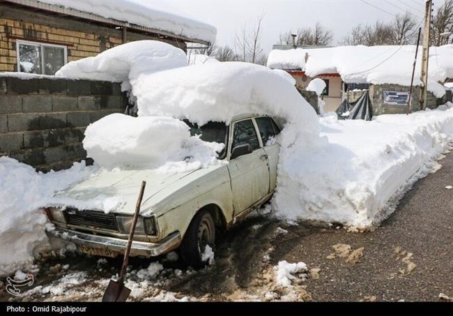 بارش برف در روستاهای اشکورات گیلان