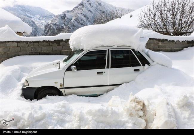 بارش برف در روستاهای اشکورات گیلان