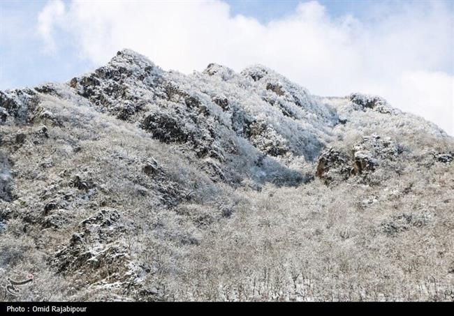 بارش برف در روستاهای اشکورات گیلان