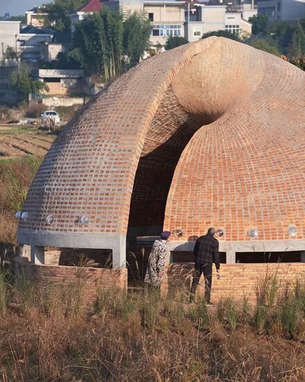 ساخت بنایی با الگوی معماری ایرانی در چین