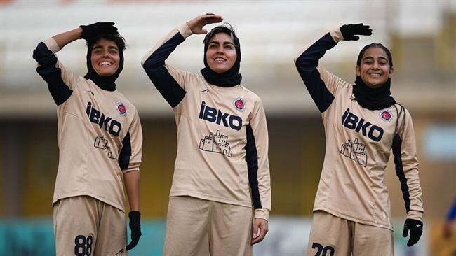 لیگ برتر فوتبال زنان؛ دیدار هیات فوتبال البرز 0-4 خاتون بم