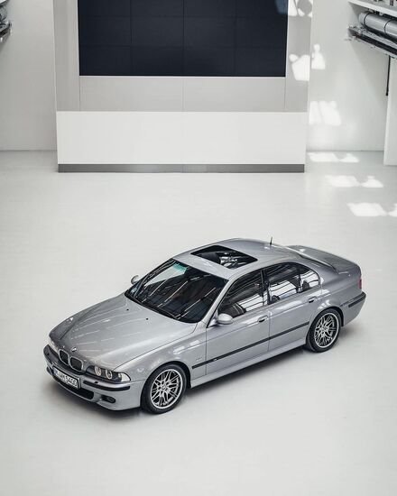 BMW E39 M5