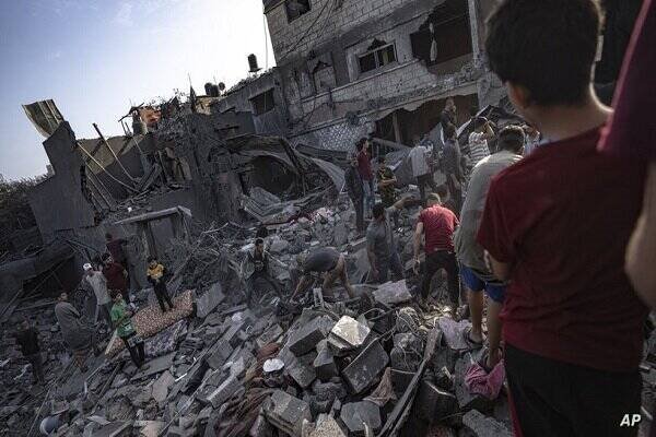دفتر امور انسانی سازمان ملل در فلسطین: 1.1 میلیون نفر در نوار غزه در معرض ناامنی شدید غذایی هستند/ گردان‌های قسام و قدس در عملیاتی مشترک نیروهای اشغالگر اسرائیلی را در اطراف بیمارستان شفا هدف قرار دادند + عکس و فیلم