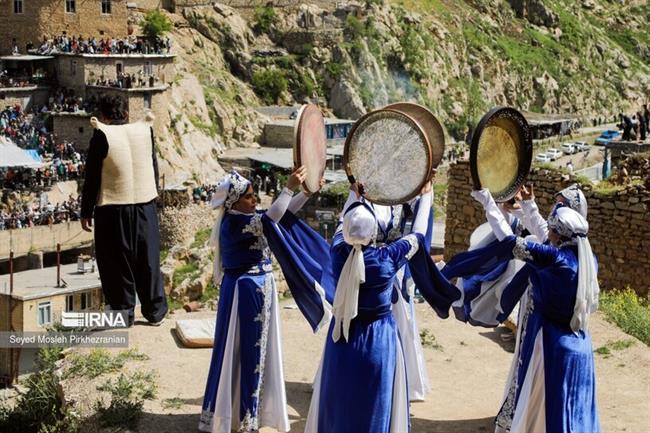  مراسم هزار دف در روستای گردشگری پالنگان کردستان