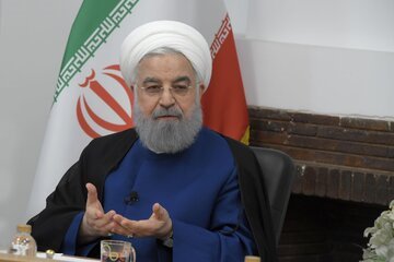 طعنه سنگین حسن روحانی به ابراهیم رئیسی و کاندیدای پوششی او در انتخابات 1400 /مگر نگفتید این‌ها بلد نیستند بورس را اداره کنند، ما می‌آییم اداره می‌کنیم