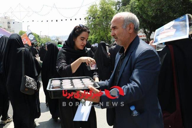 مراسم تشییع رئیس‌جمهور فقید در مشهد