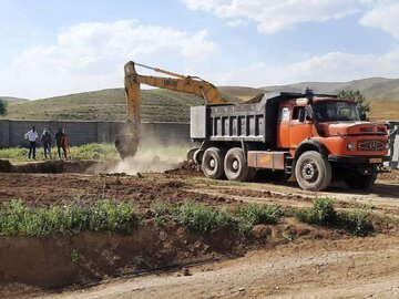 24000 متر مکعب خاکبرداری در تصفیه خانه آب چهارمحال وبختیاری