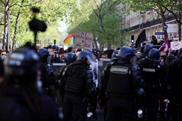 واکنش فرانسوی ها به برد راست‌های افراطی/ از تظاهرات تا درگیری با پلیس (فیلم)