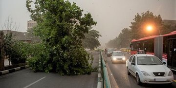 هشدار نارنجی برای تهران/ رگبار و تندباد در راه است