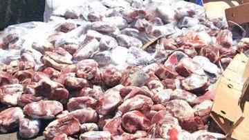 گوشت‌های فاسد از مغولستان به تهران/ بوی تعفن 70 تن گوشت و ضرر 21 میلیاردی/ جزئیات اقدام پلیس