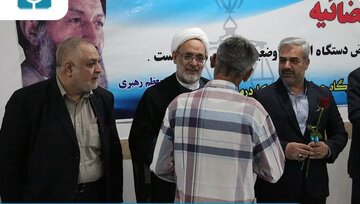جشن آزادی و بهره مندی 621 زندانی از  تاسیسات ارفاقی قانونی در استان سمنان