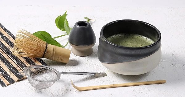 معرفی تجهیزات چای ماچا برای دم آوری + طرز استفاده از ماچاست