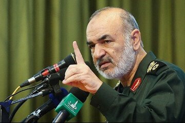 واکنش فرمانده کل سپاه به آنان که می‌گفتند انتخابات مهندسی شده و از قبل مشخص است چه کسی از صندوق در می‌آید