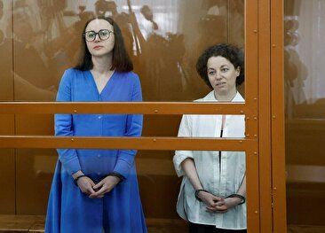 محاکمه هنرمندان در روسیه / یک کارگردان و نمایشنامه‌ نویس به 6 سال زندان محکوم شدند (فیلم)