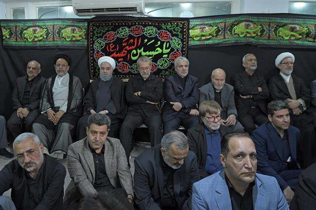 تصاویری از سینه زنی علی لاریجانی و حسن روحانی /بهزاد نبوی هم بود