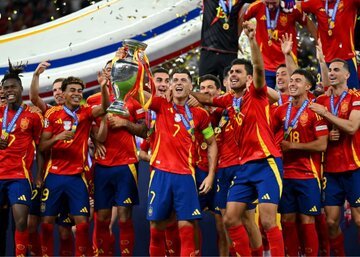 عکس ؛ تیم منتخب یورو 2024 با حضور 6 اسپانیایی