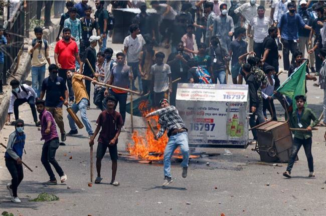 اعتراضات دانشجویان در بنگلادش به سهمیه بندی جانبازان جنگ