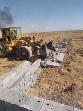 قلع و قمع 43 فقره ساخت و ساز غیرمجاز در اراضی کشاورزی شهرستان بروجن
