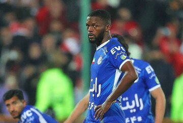 عکس ؛ بازگشت غیرمنتظره یامگا؛ درخشش با چشم‌بند!