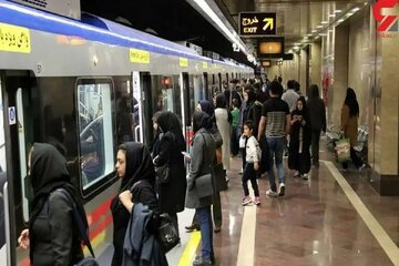 واکنش پلیس به گشت رجیستری تلفن همراه در مترو
