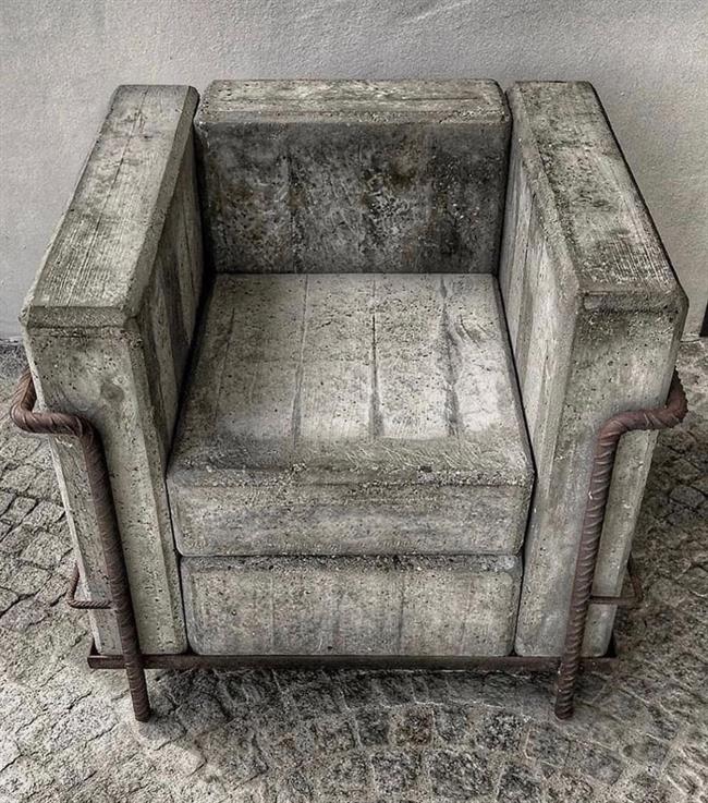 صندلی Brut: نمادی از طراحی صنعتی خشن و قدرتمند