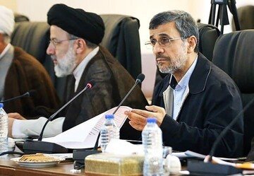 قبلا می‌گفتند رئیسی و احمدی نژاد آخرین شانس نظام هستند، الان می گویند پزشکیان