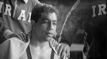 عکس ؛ زیر خاکی از جهان پهلوان تختی در المپیک 1964