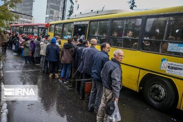 ادعای مدیران زاکانی واقعیت ندارد / در سه سال گذشته تعداد اتوبوس‌های شرکت واحد در تهران زیاد نشده