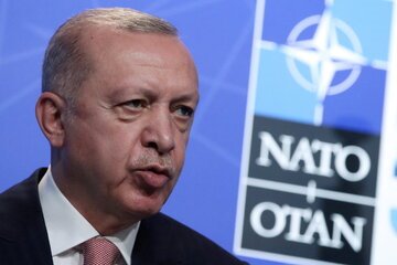 رویترز: ترکیه از همکاری ناتو و اسرائیل جلوگیری می‌کند