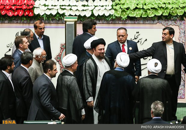 احمدی نژاد نیامد، لاریجانی، ناطق نوری و جلیلی آمدند /تصاویری از مراسم تحلیف روحانی با حضور چهره های شاخص