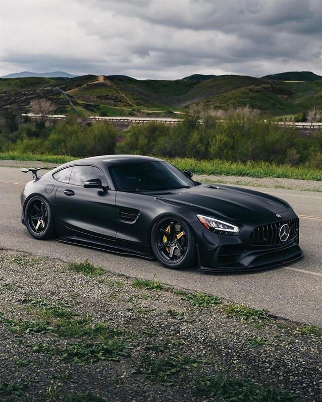 لوکس و اسپرت در یک قاب: مرسدس بنز AMG GTS