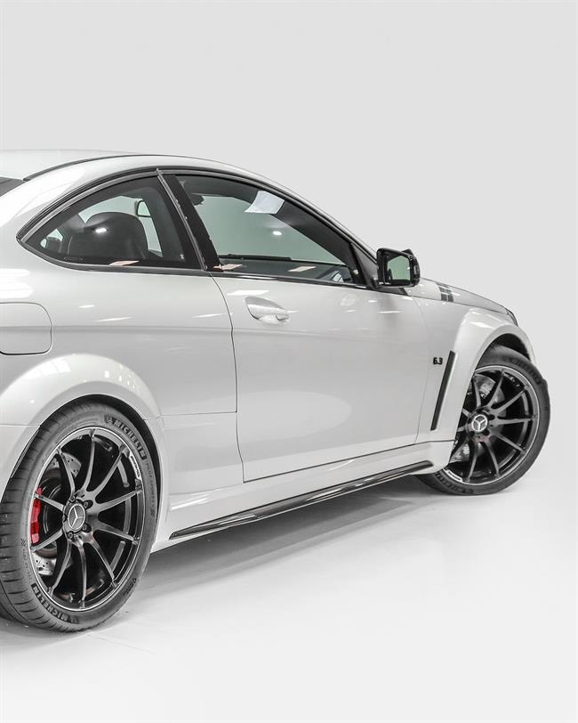 مرسدس بنز C63 AMG Black Series