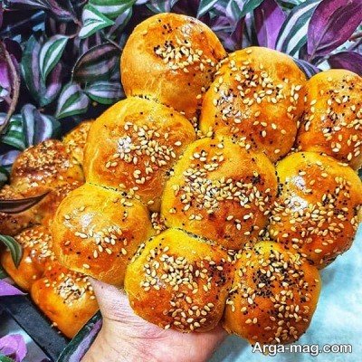 طرز تهیه پیراشکی تنوری خوشمزه و محبوب