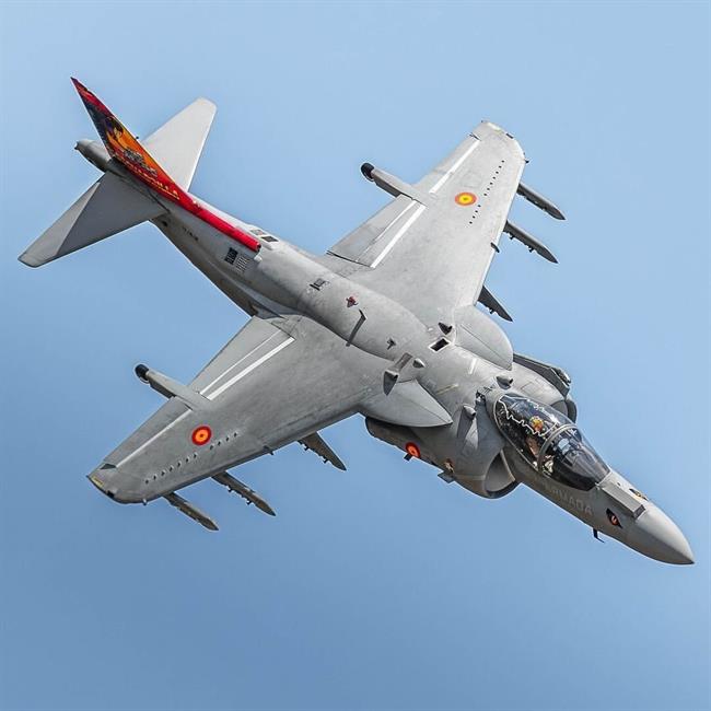 نمایش هوایی خیره کننده‌ی جنگنده AV-8B اسپانیا در ریات 2024 