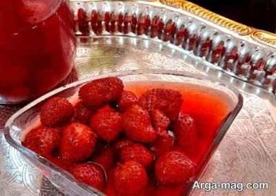 طرز تهیه کمپوت توت فرنگی با روشی ساده در خانه