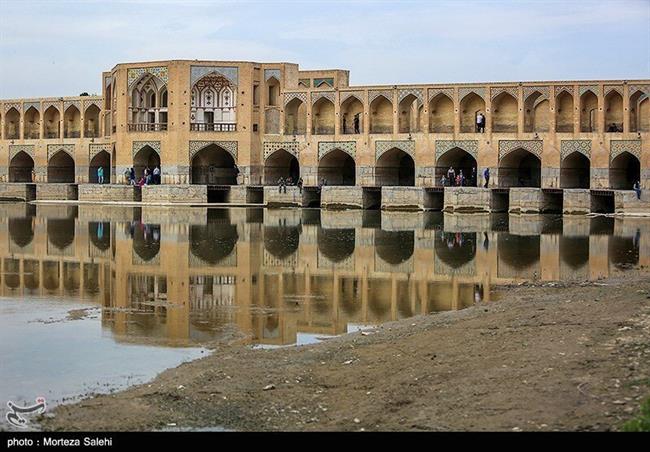 «زاینده‌رود» زیر تیغ «بی‌تدبیری»/چرا صدای «رودخانه» به گوش کسی نمی‌رسد؟!