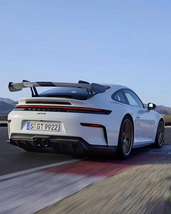 پورشه 911 GT3؛ نسل جدیدی از قدرت و سرعت