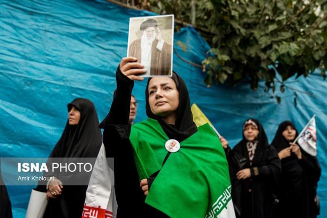 راهپیمایی روز13 آبان مقابل سفارت سابق آمریکا در تهران