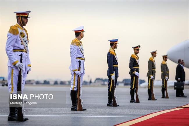 نخست وزیر عراق در فرودگاه مهرآباد تهران 