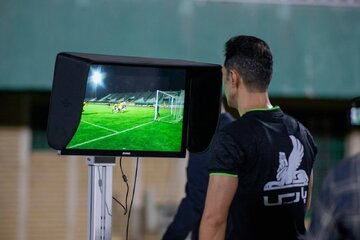 چرا VAR بازی جنجالی لیگ برتر قطع شد!